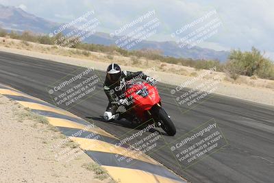 media/May-05-2025-Moto Forza (Mon) [[3c1838c5e5]]/2-B Group/Session 2 (Turn 7 Inside)/